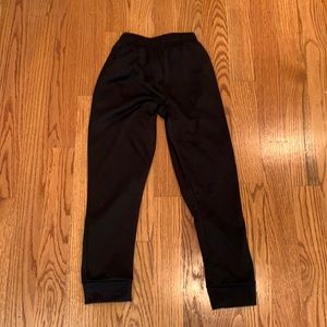 Black jogger, Head, Size M (10/12)